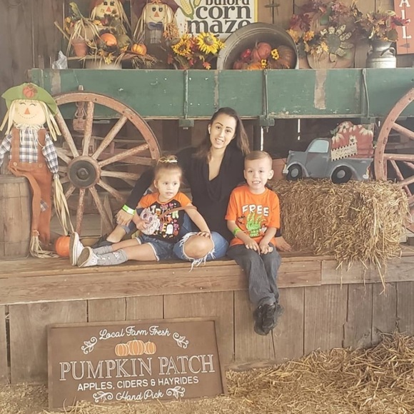 Meet your Posher, Lissette - Picture 9 of 9